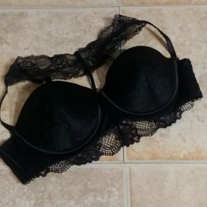 Frederick's Of Hollywood Ladies Bra